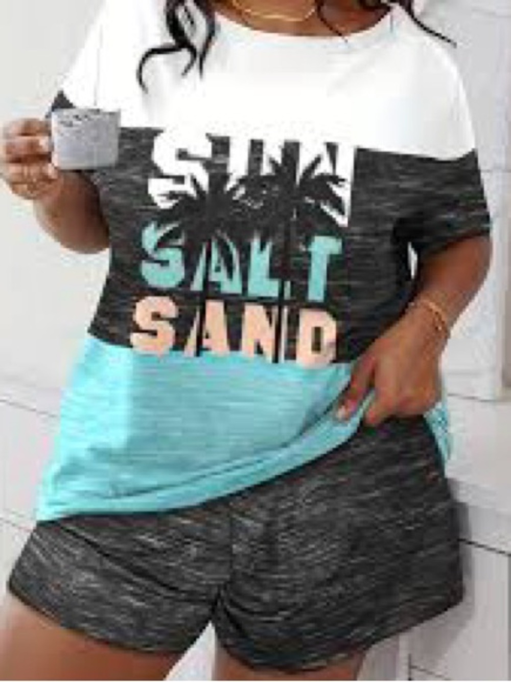 Women’s Short Sleeve 'Sea Salt Sand' Colorblock Tee - White/Black/Turquoise
